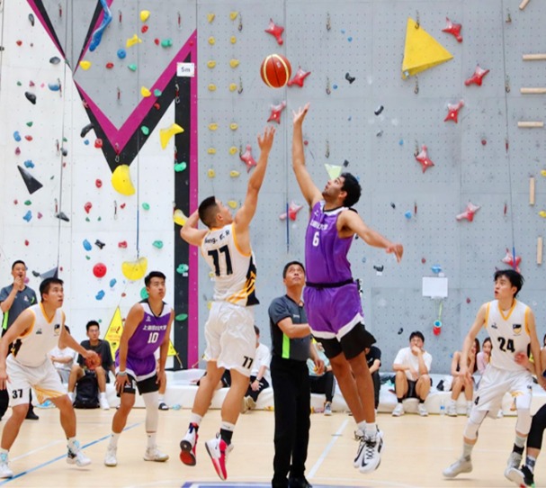 CBA｜刘传兴：并非有意弄伤曾凡博